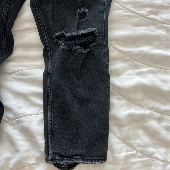 Abercrombie & Fitch Curve Love Ankle Straight Ultra High Rise Jeans - Picture 3 of 5